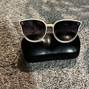 Chanel sunglasses authentic cream color
